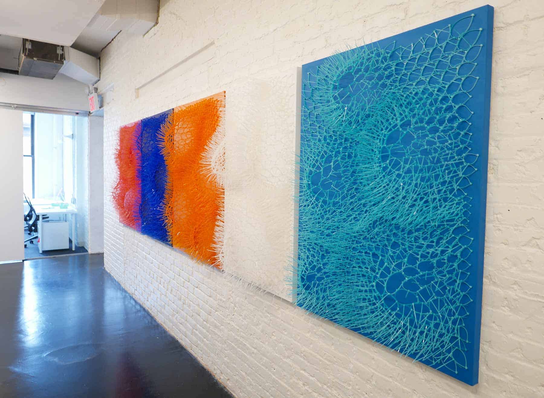 the-yard-southwilliamsburg-broadway-coworking-office-space-hallyway-sui-park-art-fl3